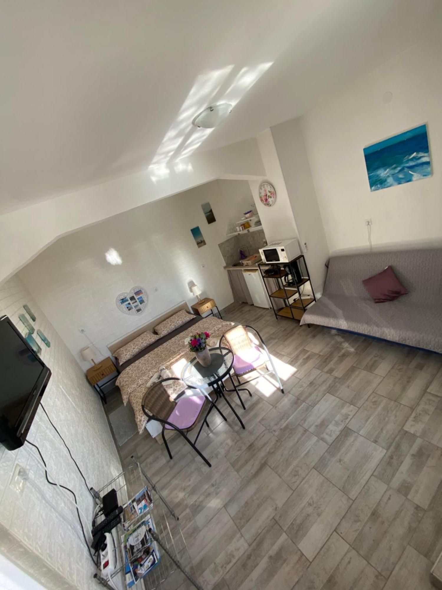 Apartman Maja Pula Bagian luar foto